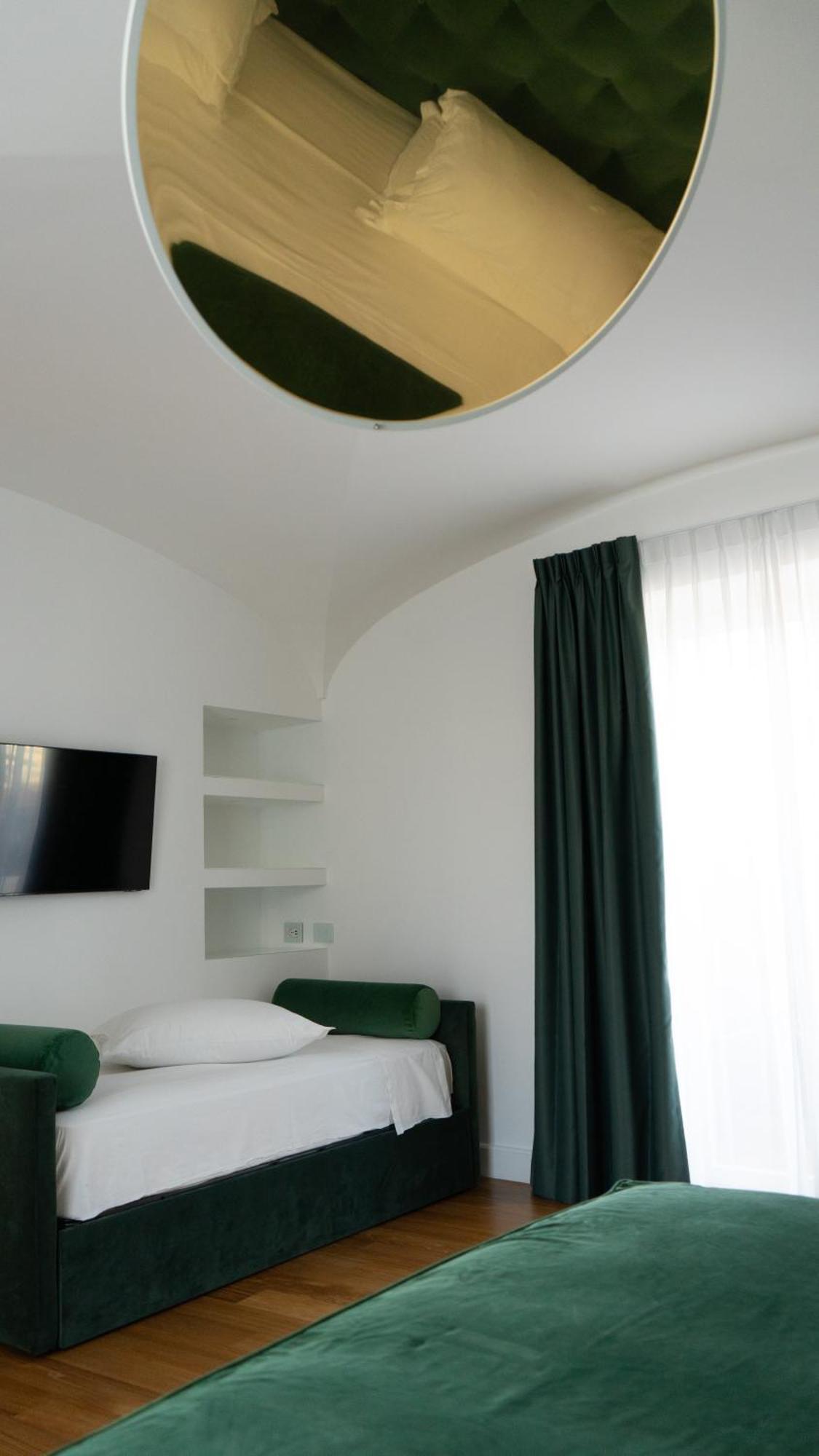 Palazzo Martinelli Hotel Соренто Екстериор снимка