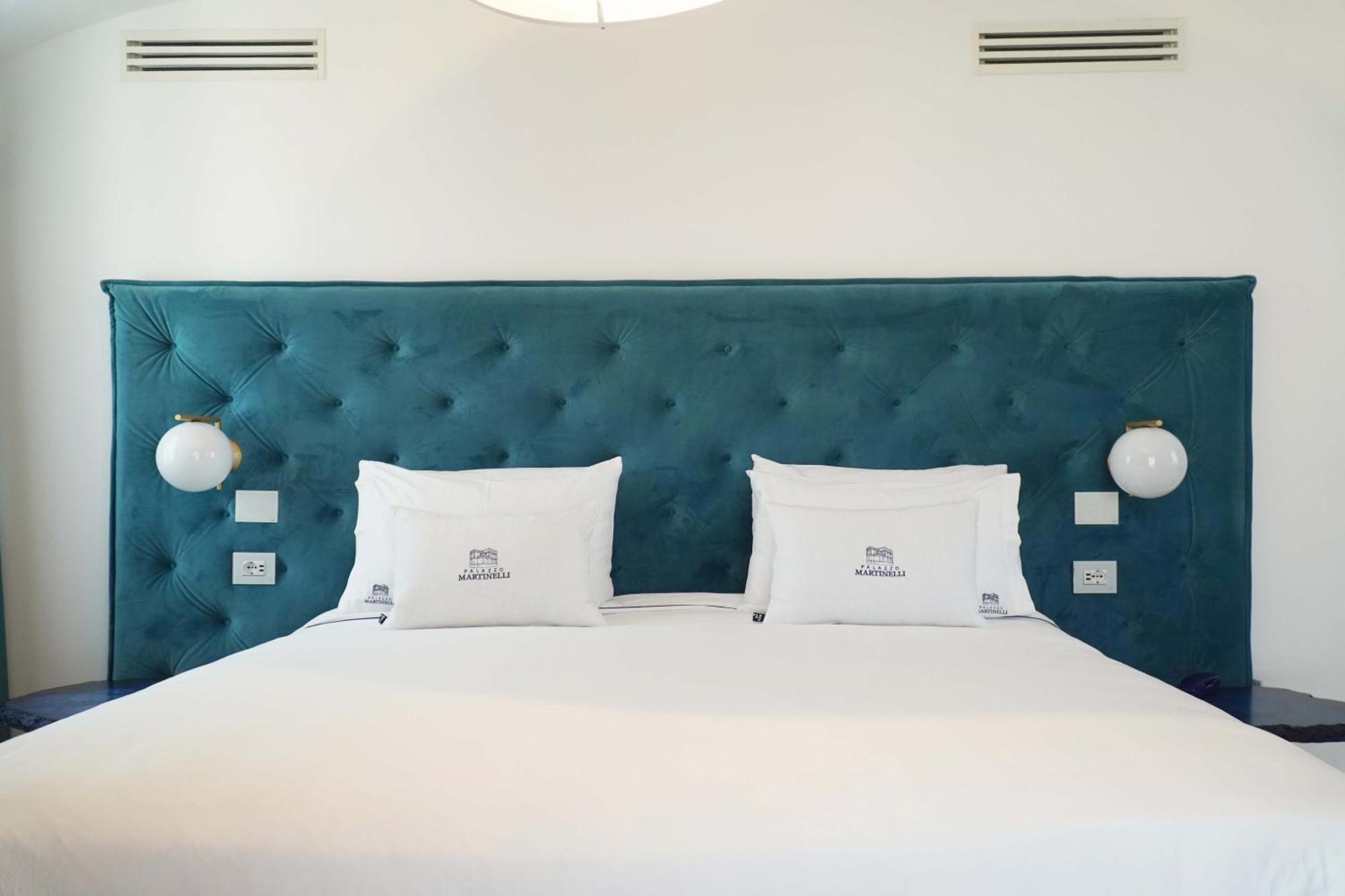Palazzo Martinelli Hotel Соренто Екстериор снимка